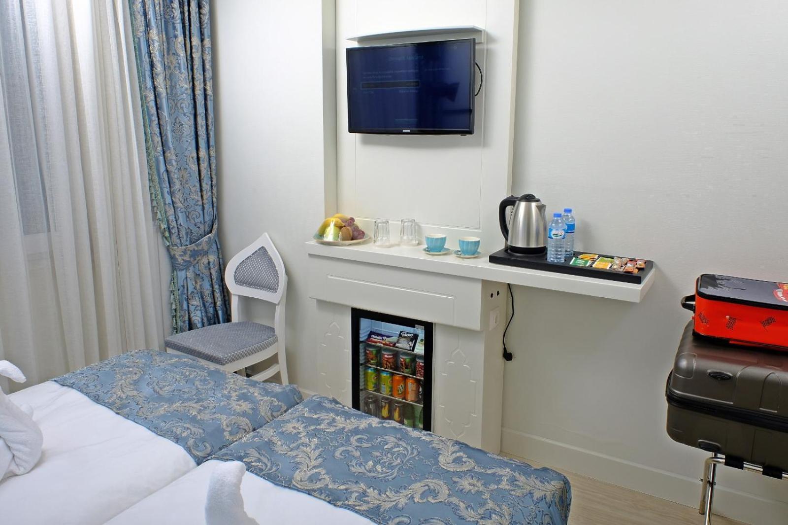 Kralice Hotel Истанбул Екстериор снимка