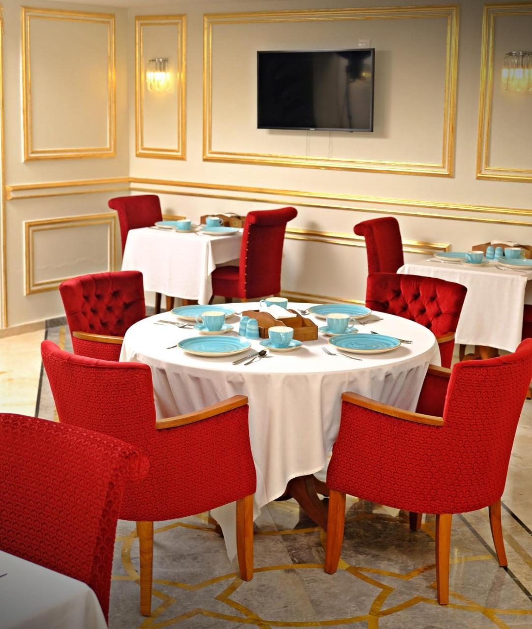 Kralice Hotel Истанбул Екстериор снимка